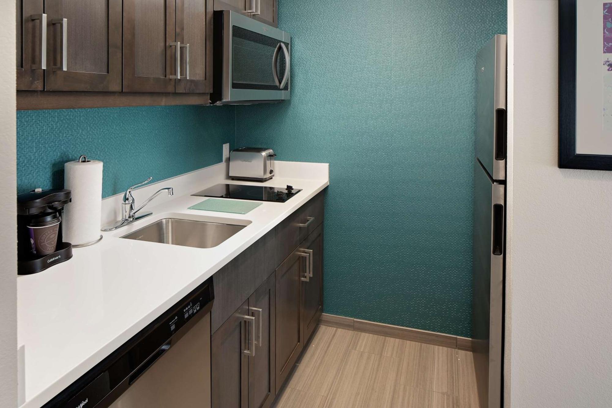 Homewood Suites By Hilton Ronkonkoma Exterior photo